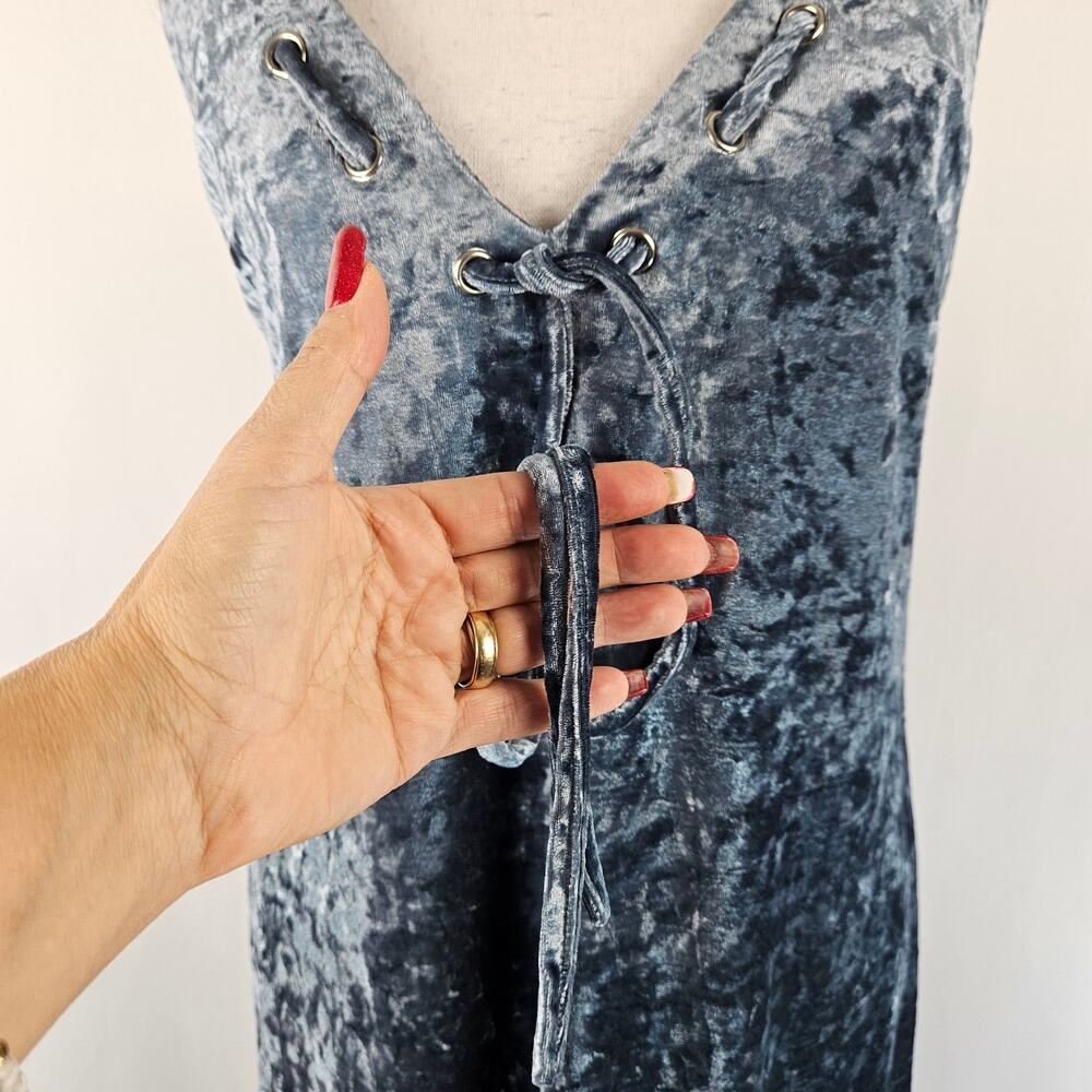 Emory Park Blue Shimmer Crushed Velvet Deep Tasseled V-Neck Stretch Mini Dress S - Picture 4 of 14